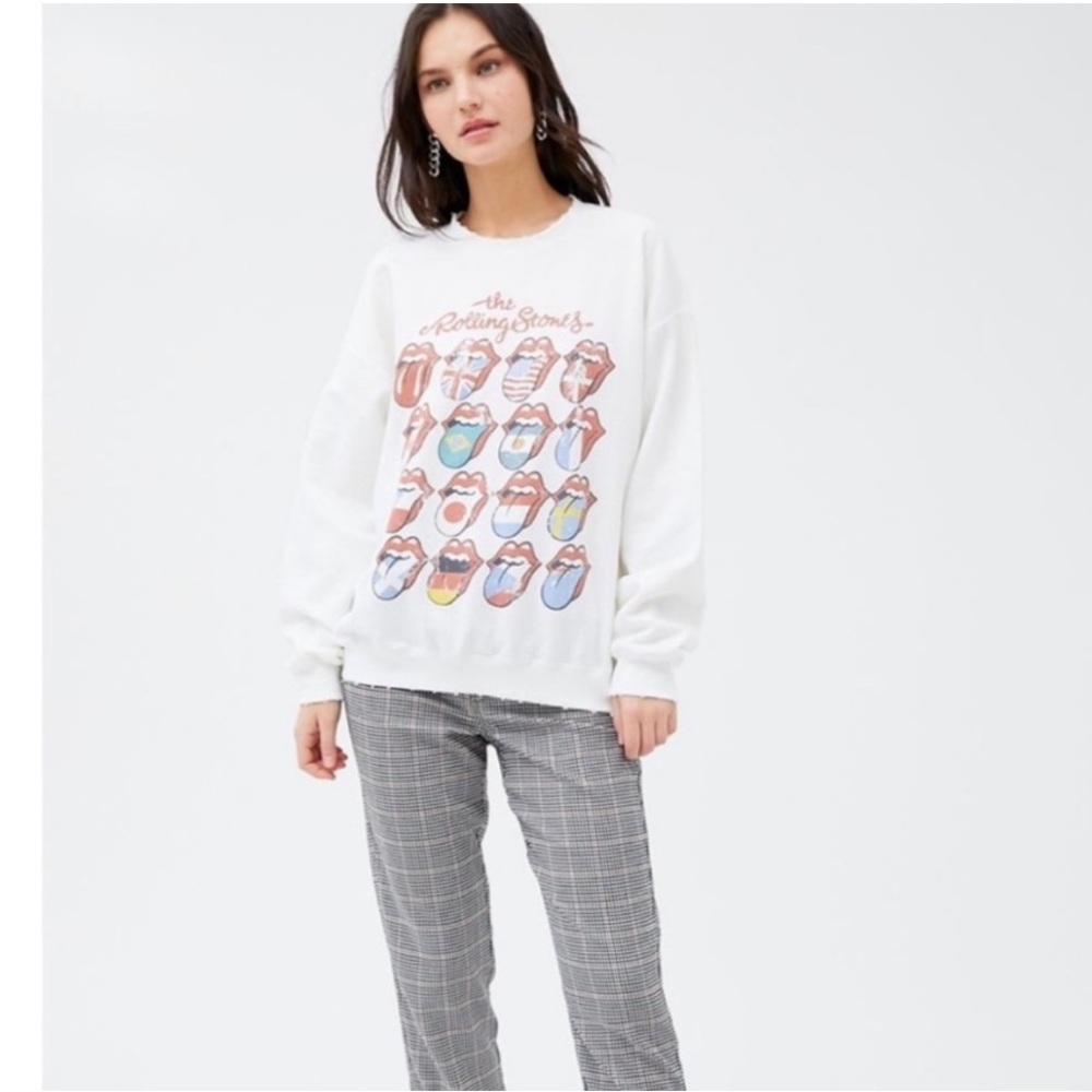 Urban Outfitters The Rolling Stones Distressed Sweatshirt Lips Licks size M New
